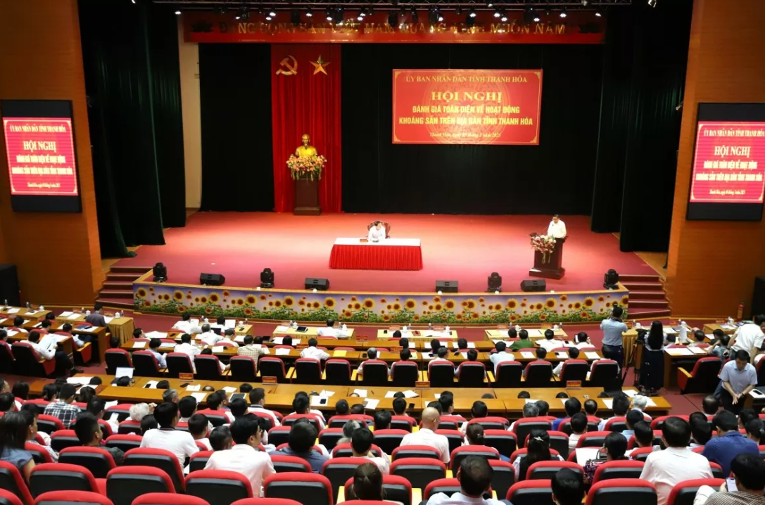 Toàn cảnh hội nghị