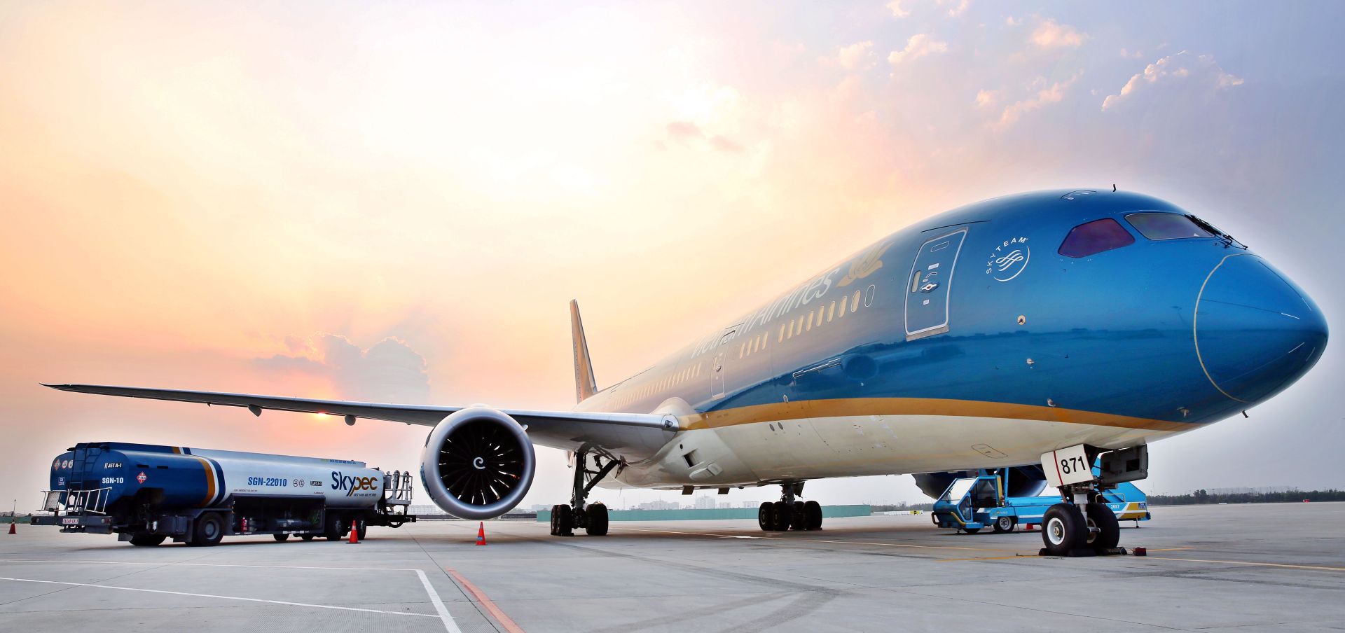 SKYPEC là đơn vị dẫn đầu trong ngành tiếp liệu hàng không