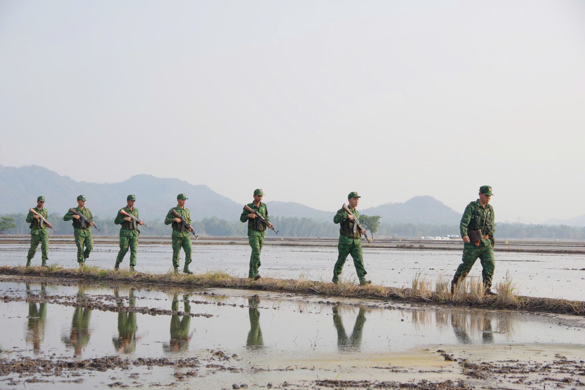 Tuần tra biên giới