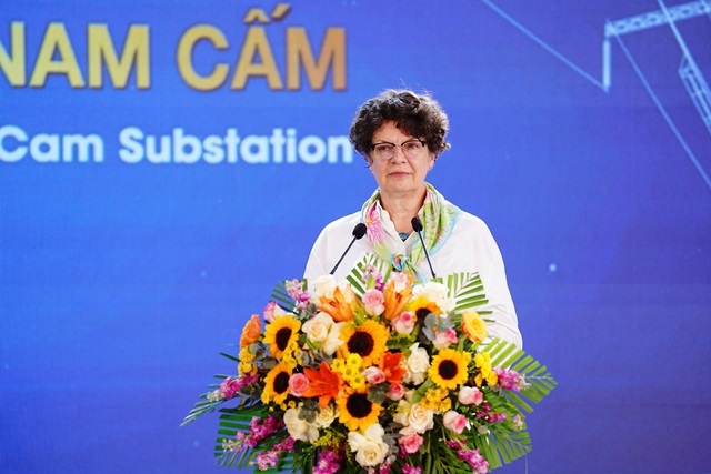 Bà Helga Margarete Barth - Đại sứ Đặc mệnh toàn quyền Cộng hòa Liên bang Đức tại Việt Nam phát biểu tại buổi Lễ