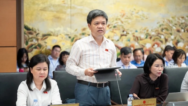 Đại biểu Quốc hội Tạ Đình Thi (đoàn Hà Nội), Phó Chủ nhiệm Ủy banKhoa học, Công nghệ và Môi trường. (Ảnh: Quochoi.vn).