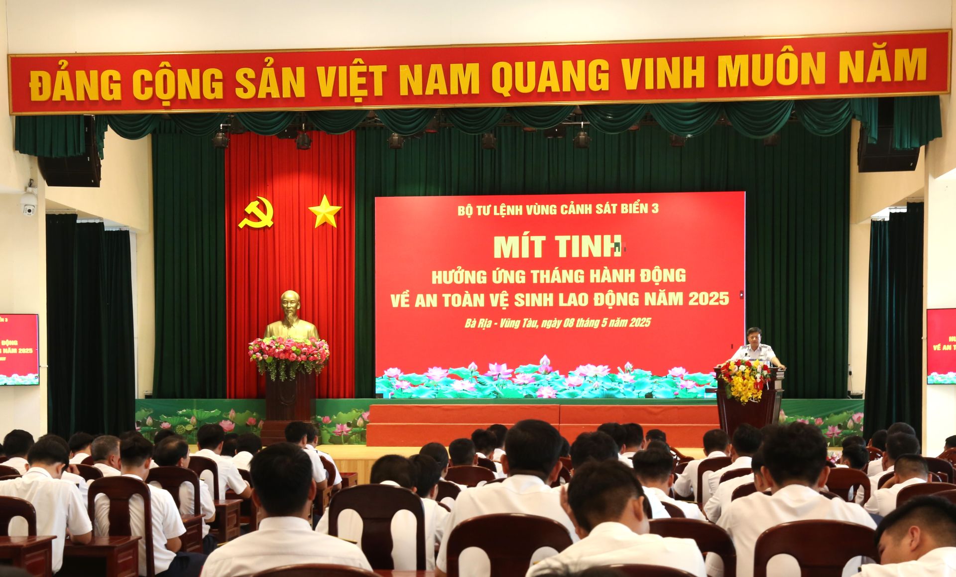 Bộ Tư lệnh Vùng cảnh sát biển 3 mít tinh hưởng ứng Tháng hành động về An toàn vệ sinh lao động năm 2025