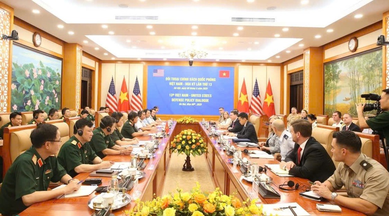 Việt Nam-Hoa Kỳ ký biên bản Đối thoại chính sách quốc phòng lần thứ 13