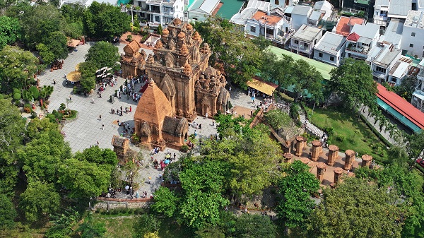 Tháp Bà Ponagar Nha Trang