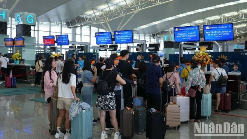 Các chuyến bay sẽ được khai thác bằng tàu bay thân rộng Boeing 787-9 Dreamliner hiện đại, mang đến trải nghiệm tốt nhất cho hành khách Các chuyến bay sẽ được khai thác bằng tàu bay thân rộng Boeing 787-9 Dreamliner hiện đại, mang đến trải nghiệm tốt nhất cho hành khách