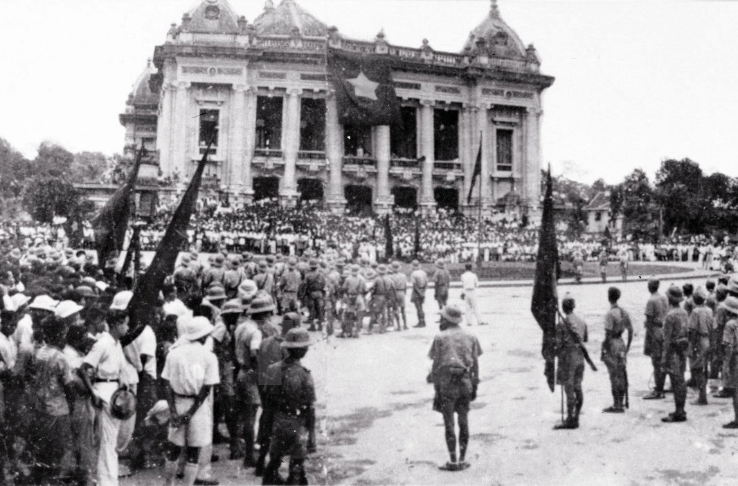 Chiến thắng phát xít năm 1945 tạo ra thời cơ cho dân tộc Việt Nam thực hiện thắng lợi cuộc Cách mạng Tháng Tám. (Ảnh: Tư liệu)