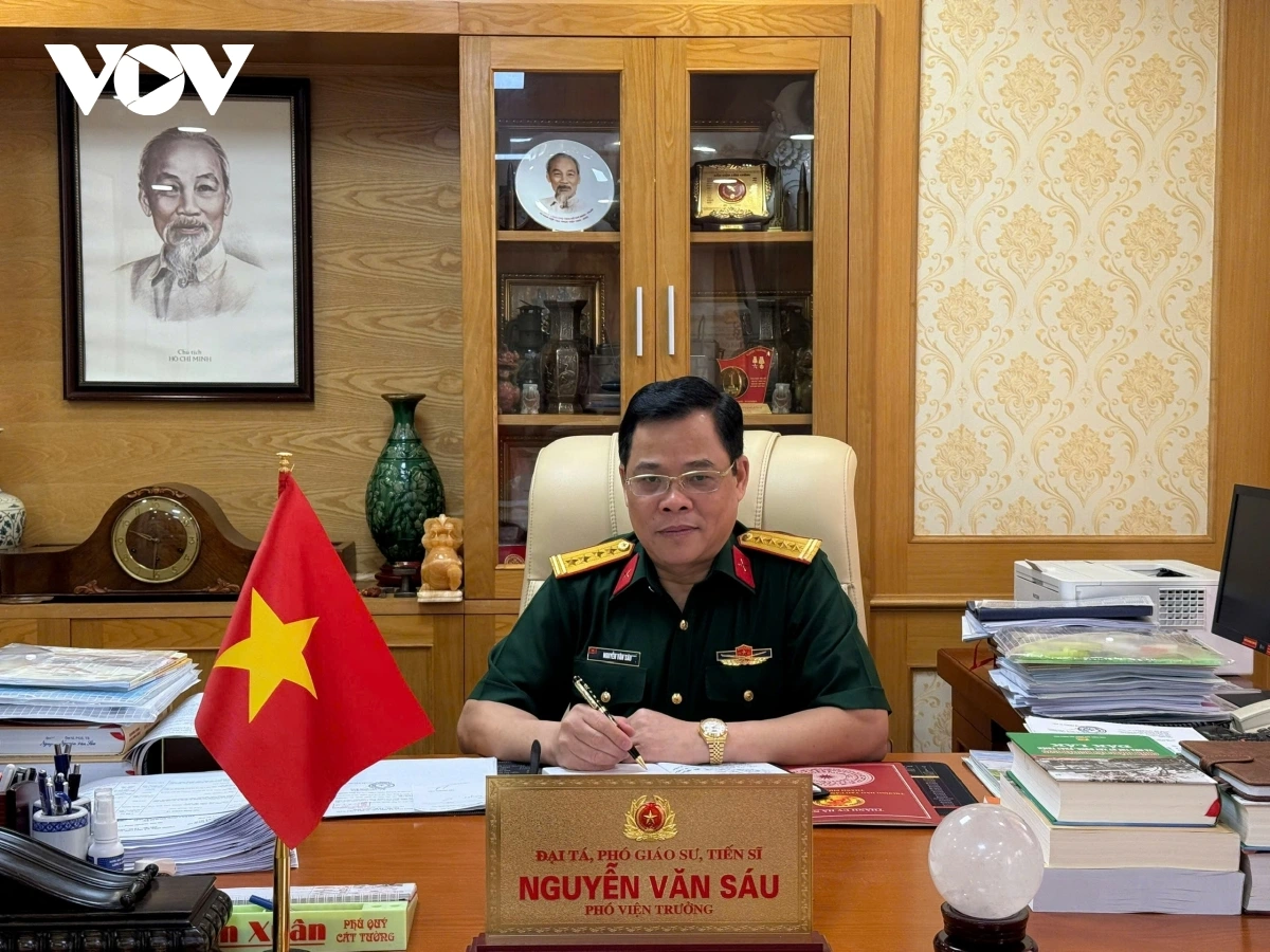 Đại tá, PGS, TS Nguyễn Văn Sáu - Phó Viện trưởng Viện Chiến lược và Lịch sử quốc phòng Việt Nam