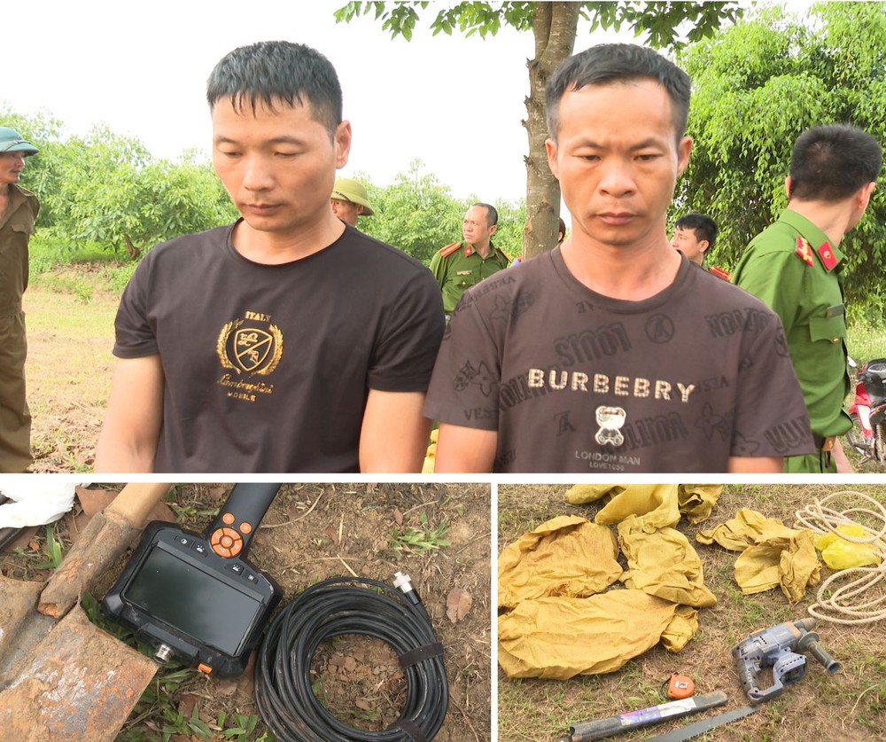 Hai nghi phạm SHEN JIANGYANG, DENG ZHIJI và các dụng cụ dùng để đào bới. Ảnh: Công an Thanh Hóa cung cấp.