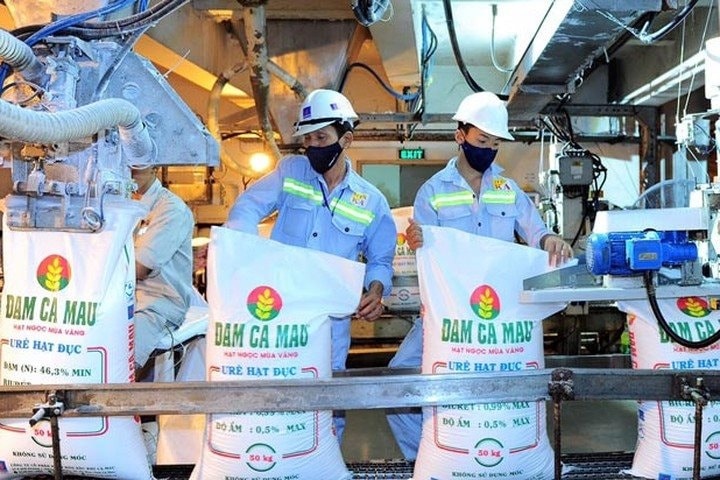 Petrovietnam luôn đảm bảo nguồn cung ứng phân bón chất lượng cao cho tiêu dùng trong nước và xuất khẩu Petrovietnam luôn đảm bảo nguồn cung ứng phân bón chất lượng cao cho tiêu dùng trong nước và xuất khẩu