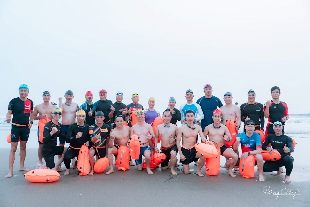 Team Ironman Nghệ An với sự góp mặt của 22 vận động vận thi đấu tại giải thể thao sức bền danh giá Ironman 70.3 Việt Nam 2025 sẽ chính thức diễn ra tại Đà Nẵng.
