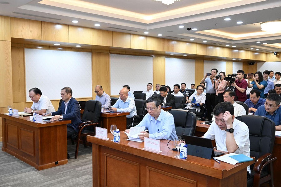 Các đại biểu tham dự Hội nghị Các đại biểu tham dự Hội nghị