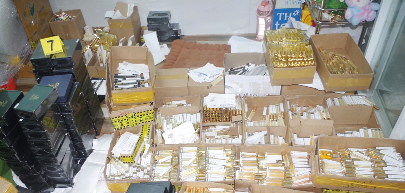 Lô hàng hóa vi phạm Lô hàng hóa vi phạm