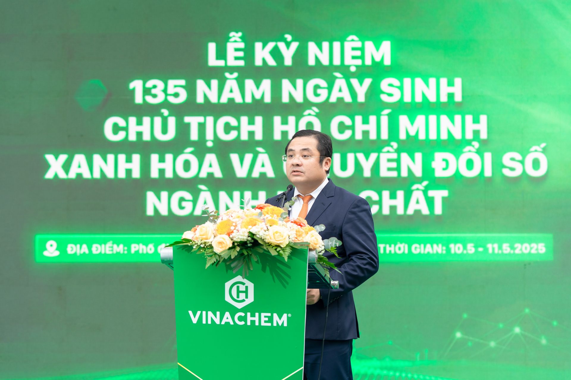 Chủ tịch Hội đồng thành viên Vinachem Phùng Quang Hiệp phát biểu tại buổi lễ Chủ tịch Hội đồng thành viên Vinachem Phùng Quang Hiệp phát biểu tại buổi lễ