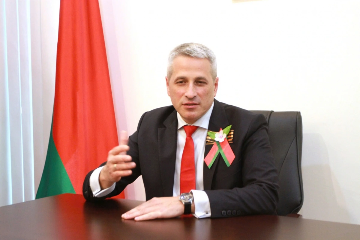 Đại sứ Belarus tại Việt Nam Uladzimia Baravikou trả lời phỏng vấn báo chí trước thềm chuyến thăm của Tổng Bí thư Tô Lâm tới Belarus. Đại sứ Belarus tại Việt Nam Uladzimia Baravikou trả lời phỏng vấn báo chí trước thềm chuyến thăm của Tổng Bí thư Tô Lâm tới Belarus.