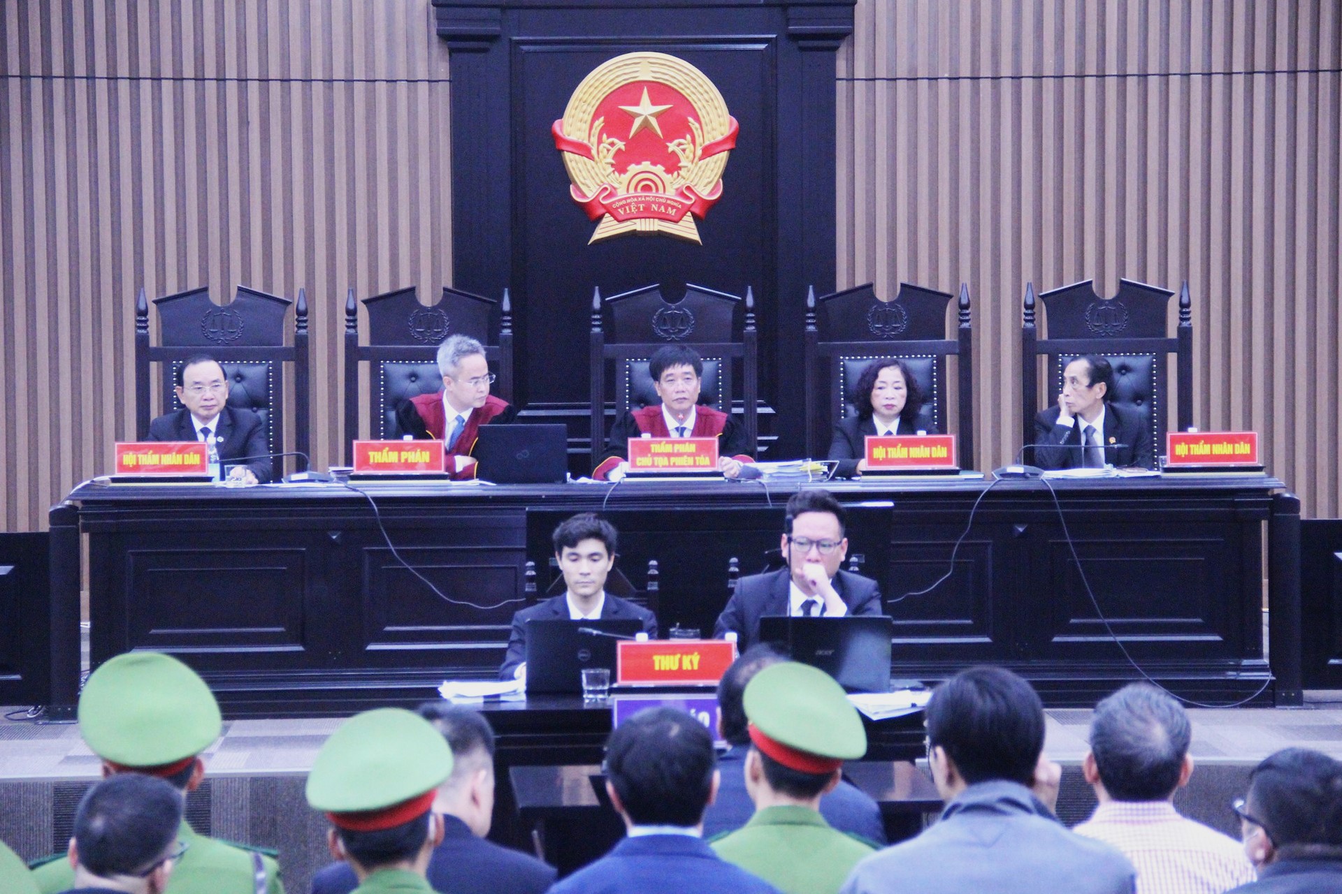 Điều chỉnh tăng thẩm quyền của Tòa án Nhân dân khu vực - 1 luật sửa đổi, bổ sung 5 luật