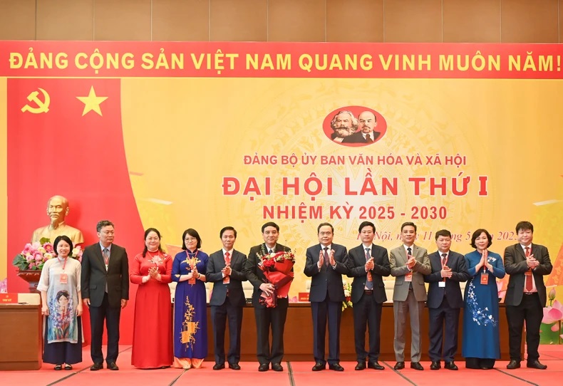 Đổi mới tư duy xây dựng pháp luật, thể chế hóa các chủ trương của Đảng