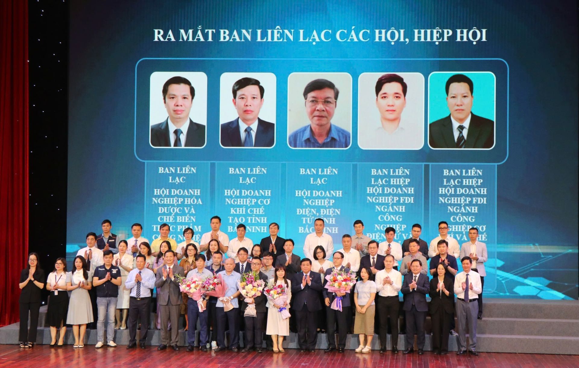 Các Ban liên lạc các Hội, hiệp hội doanh nghiệp ra mắt tại chương trình