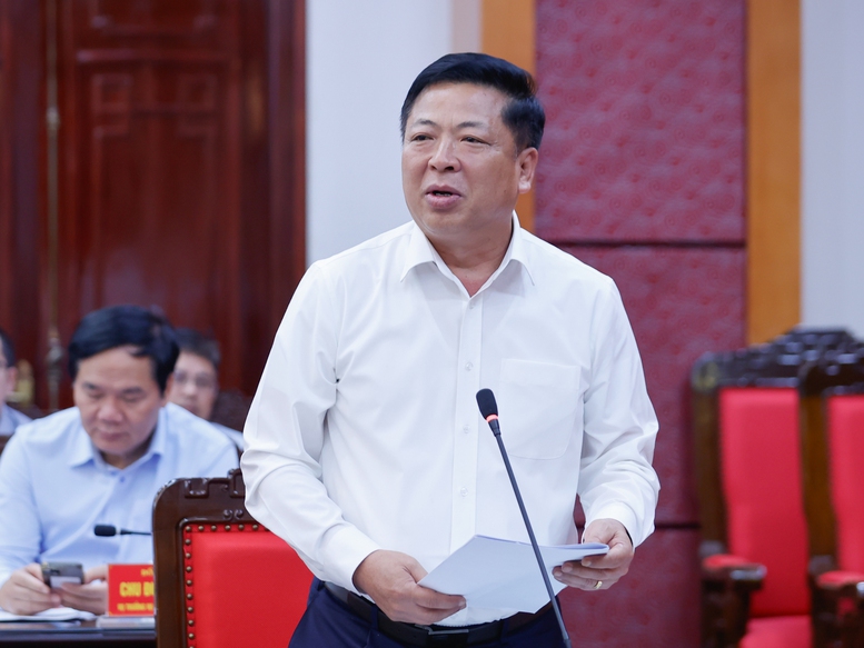 trưởng Bộ Xây dựng Trần Hồng Minh phát biểu tại cuộc họp - Ảnh: VGP/Nhật Bắc trưởng Bộ Xây dựng Trần Hồng Minh phát biểu tại cuộc họp - Ảnh: VGP/Nhật Bắc