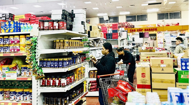 Bắc Ninh yêu cầu tiếp tục tăng cường quản lý an toàn thực phẩm, ngăn ngừa thực phẩm giả