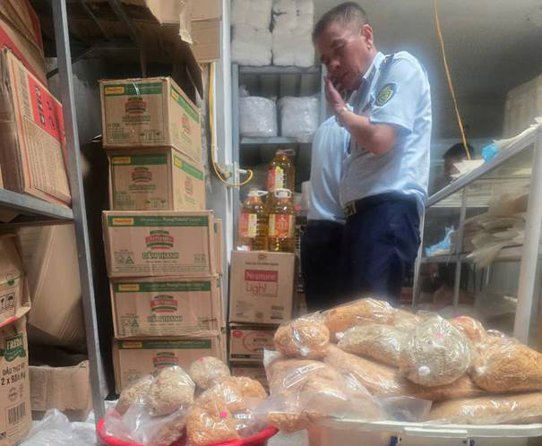 Ninh Bình: Phát hiện 100kg ruốc gà không rõ nguồn gốc