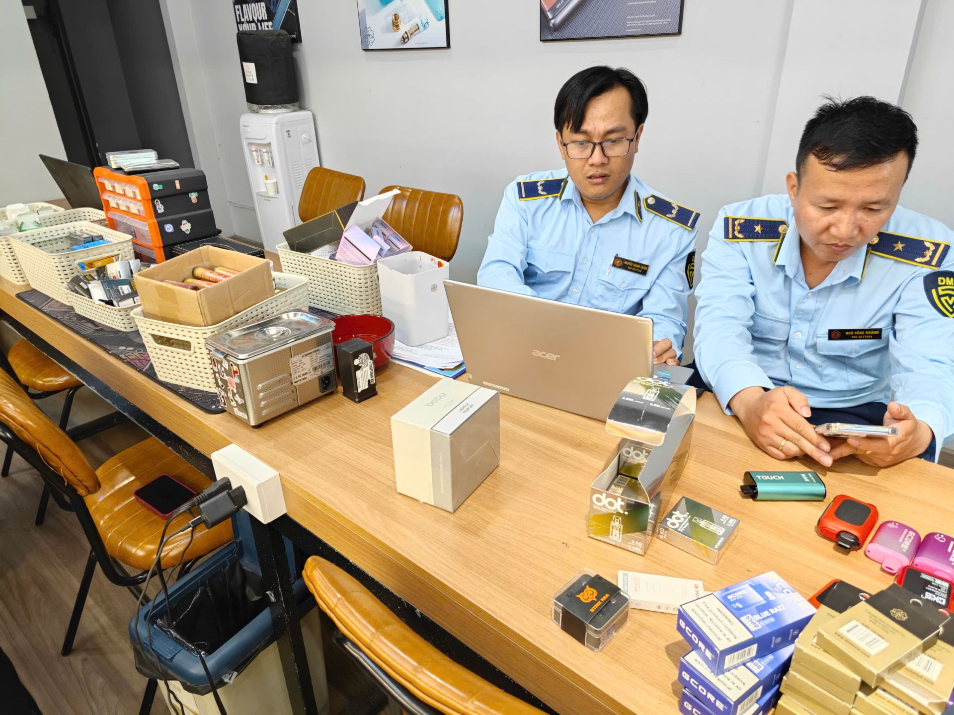 Đà Nẵng xử phạt một cơ sở kinh doanh thuốc lá điện tử hơn 62 triệu đồng