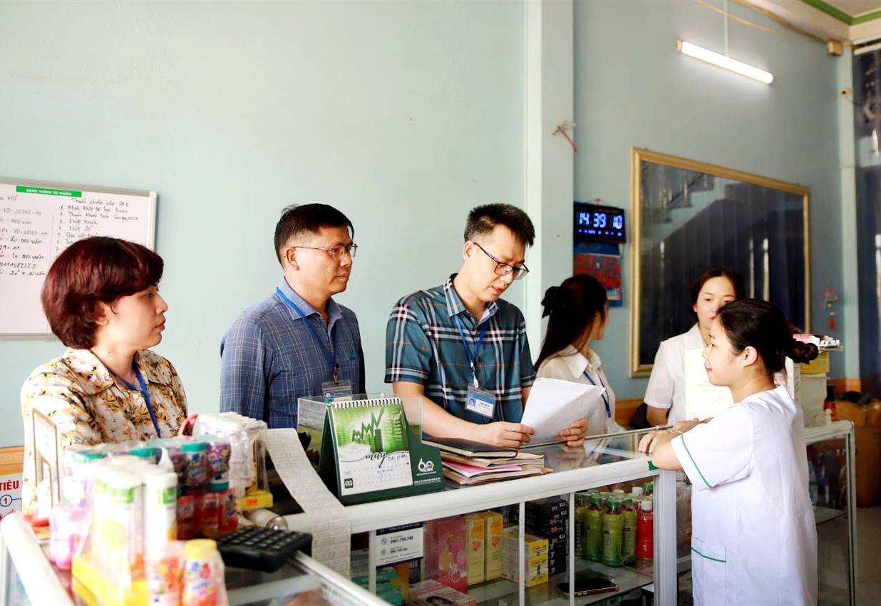 Lào Cai tăng cường kiểm tra, xử lý vi phạm trong kinh doanh dược phẩm, mỹ phẩm, thực phẩm chức năng