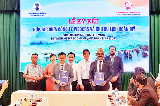 Ký kết hợp tác giữa Công ty Webcrs và Khu du lịch Hoàn Mỹ Ninh Thuận