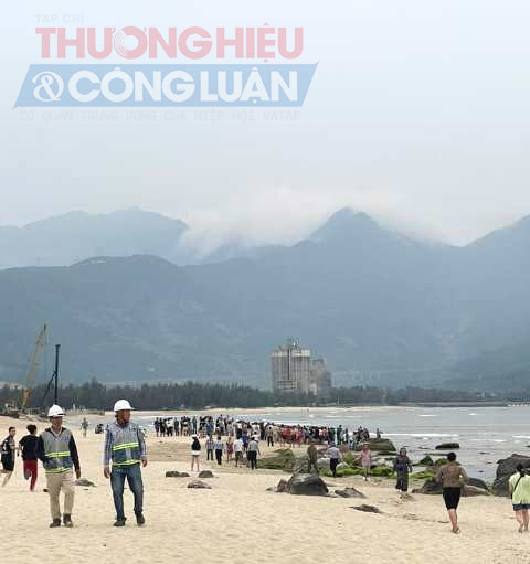 Bãi biển Nam Ô khu vực phường Hòa Hiệp Nam, có dòng nước xoáy, rất nguy hiểm, nhiều trường hợp đã xảy ra thương tâm, kể cả người lớn từng xảy ra nhiều vụ chết đuối thương tâm.