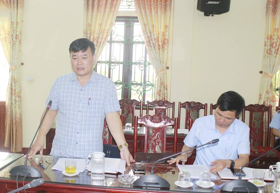 Phó Giám đốc Sở Nông nghiệp và Môi trường tỉnh Nam Định, Vũ Xuân Thủy phát biểu tại buổi làm việc Phó Giám đốc Sở Nông nghiệp và Môi trường tỉnh Nam Định, Vũ Xuân Thủy phát biểu tại buổi làm việc