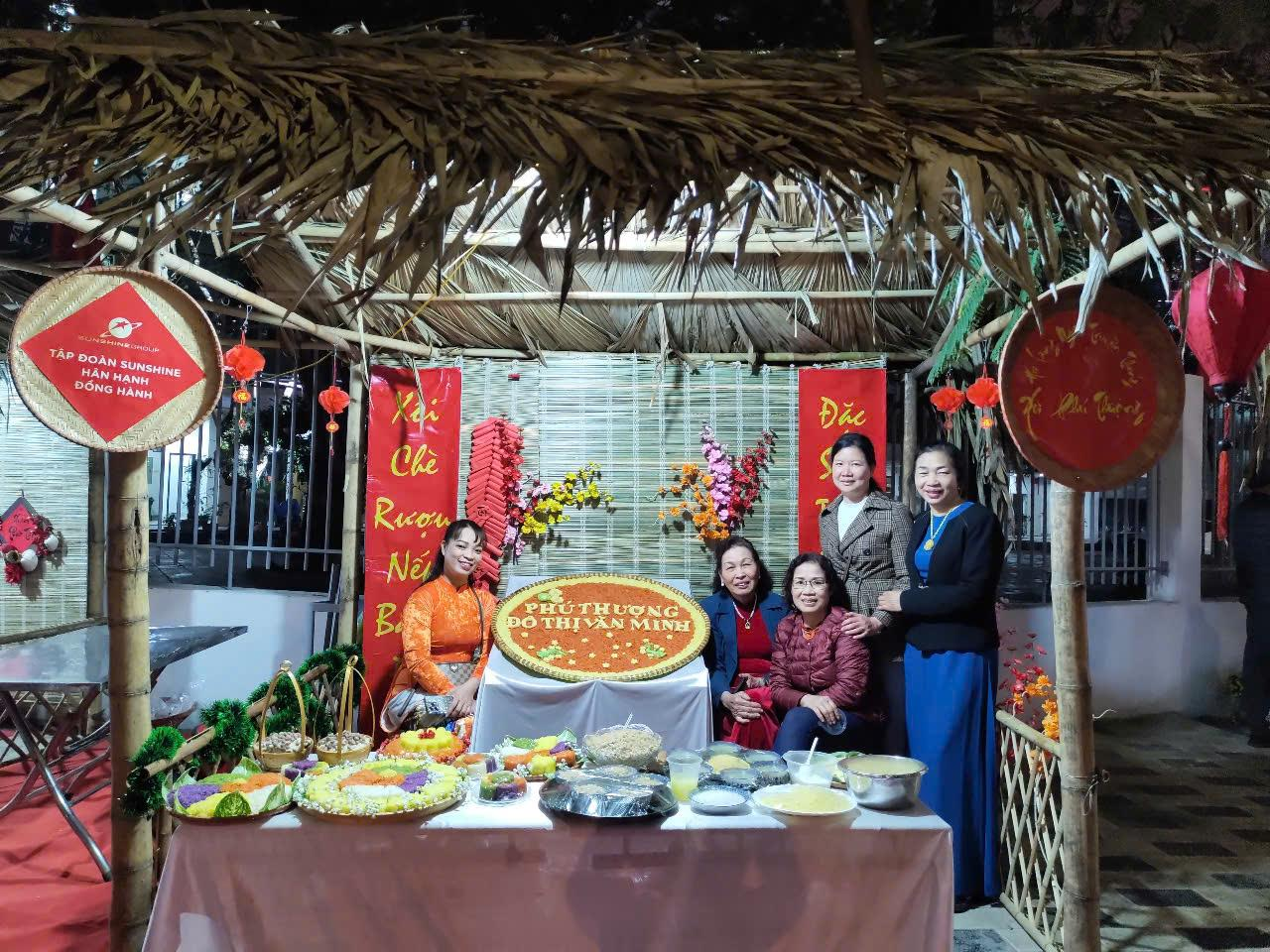 Tập đoàn Sunshine đồng hành cùng các hoạt động tổ chức gian hàng giới thiệu sản phẩm truyền thống làng nghề xôi Phú Thượng