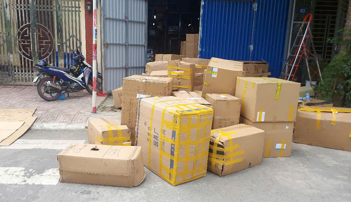 Lô hàng hóa vi phạm bị tạm giữ