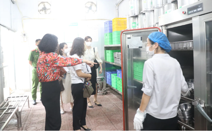 Đoàn kiểm tra liên ngành công tác an toàn thực phẩm quận Bắc Từ Liêm, Hà Nội kiểm tra Đoàn kiểm tra liên ngành công tác an toàn thực phẩm quận Bắc Từ Liêm, Hà Nội kiểm tra