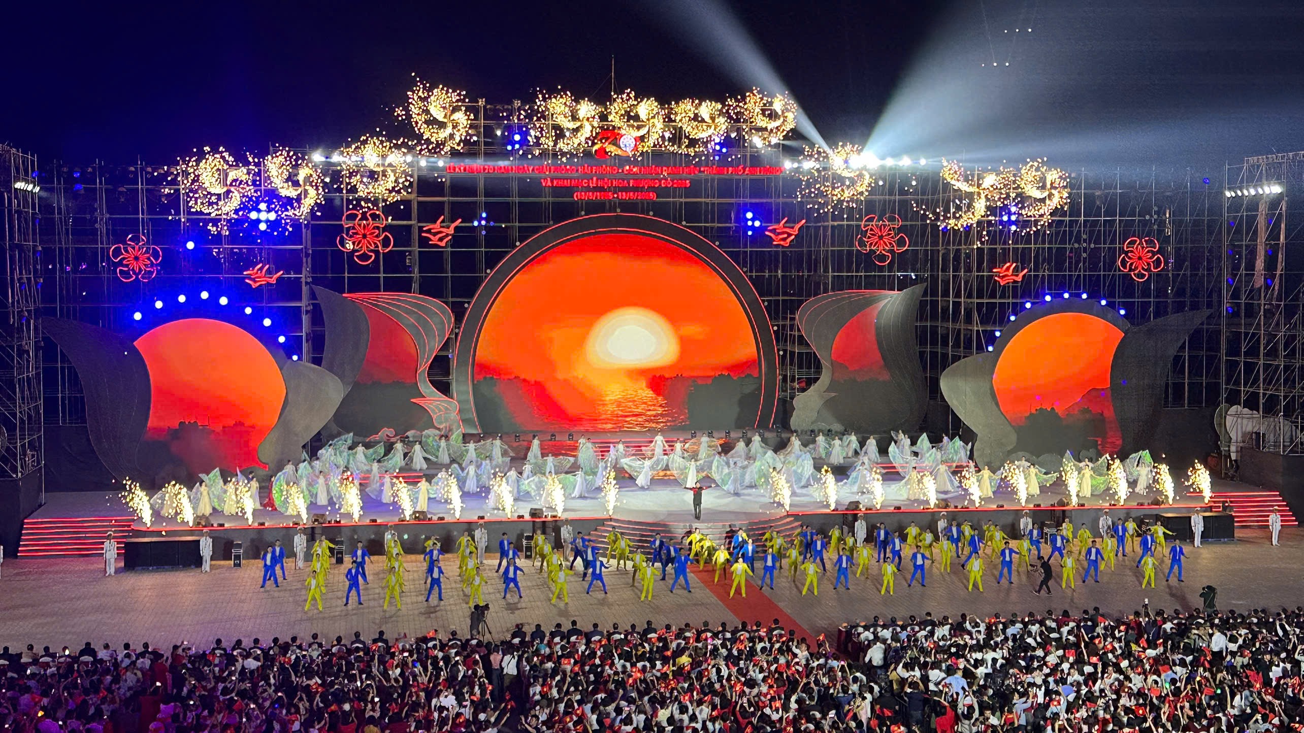 Chương trình nghệ thuật tối ngày 13/5/2025 Chương trình nghệ thuật tối ngày 13/5/2025
