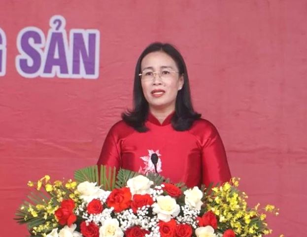 Phó Chủ tịch UBND TP. Đà Nẵng Nguyễn Thị Anh Thi phát biểu tại lễ khai mạc Triển lãm.