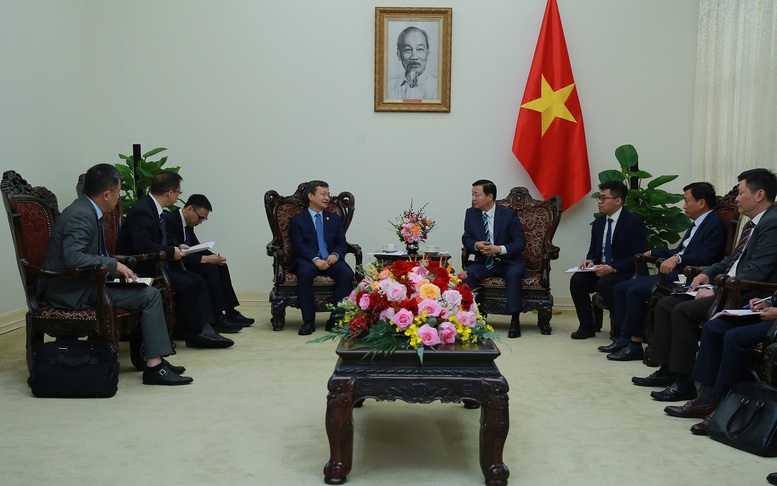CCECC mong muốn được tham gia vào các dự án đường sắt tốc độ cao ở Việt Nam