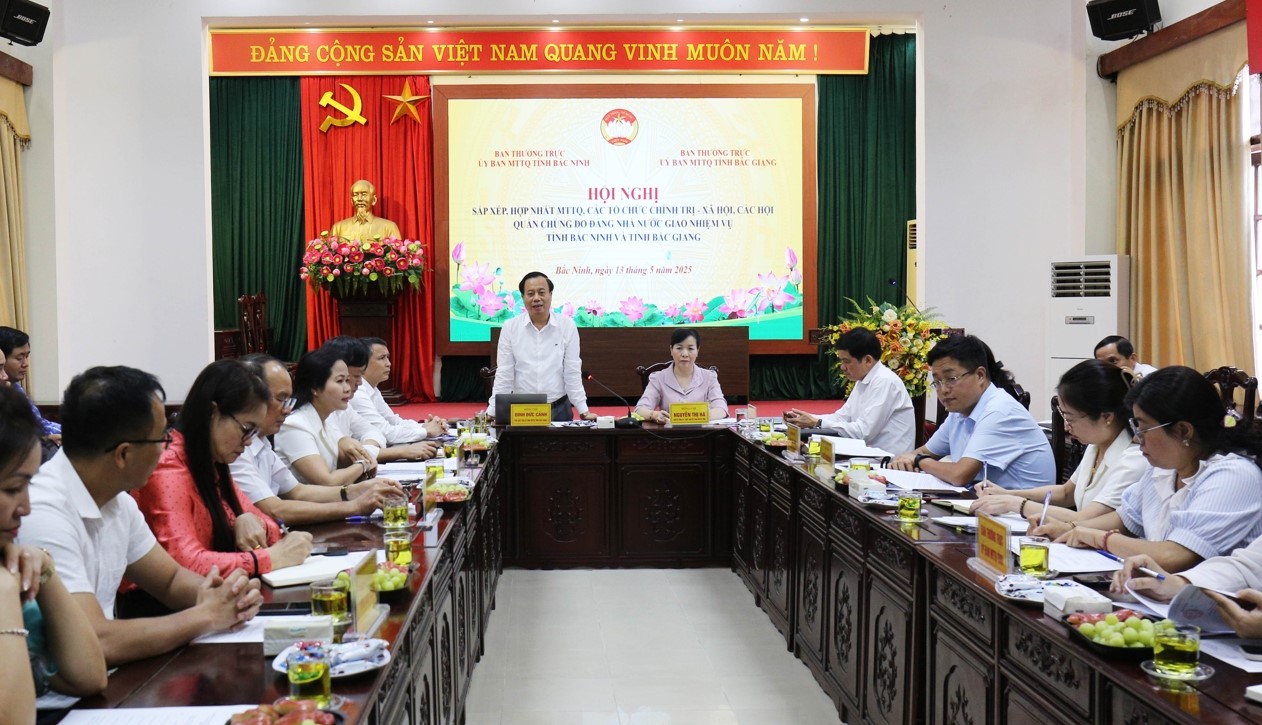 Hợp nhất MTTQ, các tổ chức chính trị - xã hội, hội quần chúng tỉnh Bắc Ninh và Bắc Giang
