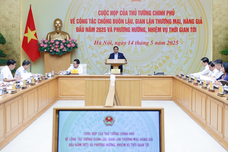 Thủ tướng: Buôn lậu, hàng giả, gian lận thương mại là vấn đến lớn - yêu cầu làm rõ trách nhiệm của tổ chức, cá nhân liên quan