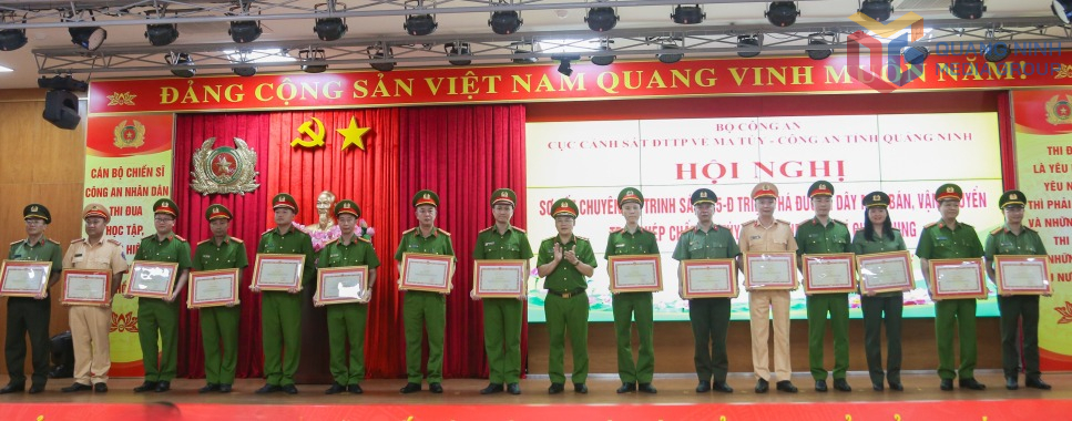 Sơ kết chuyên án triệt phá đường dây mua bán, vận chuyển trái phép chất ma túy có sử dụng vũ khí quân dụng