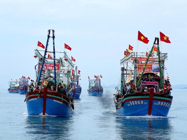 Tăng cường kiểm soát tàu cá, quyết liệt ngăn chặn vi phạm vùng biển nước ngoài