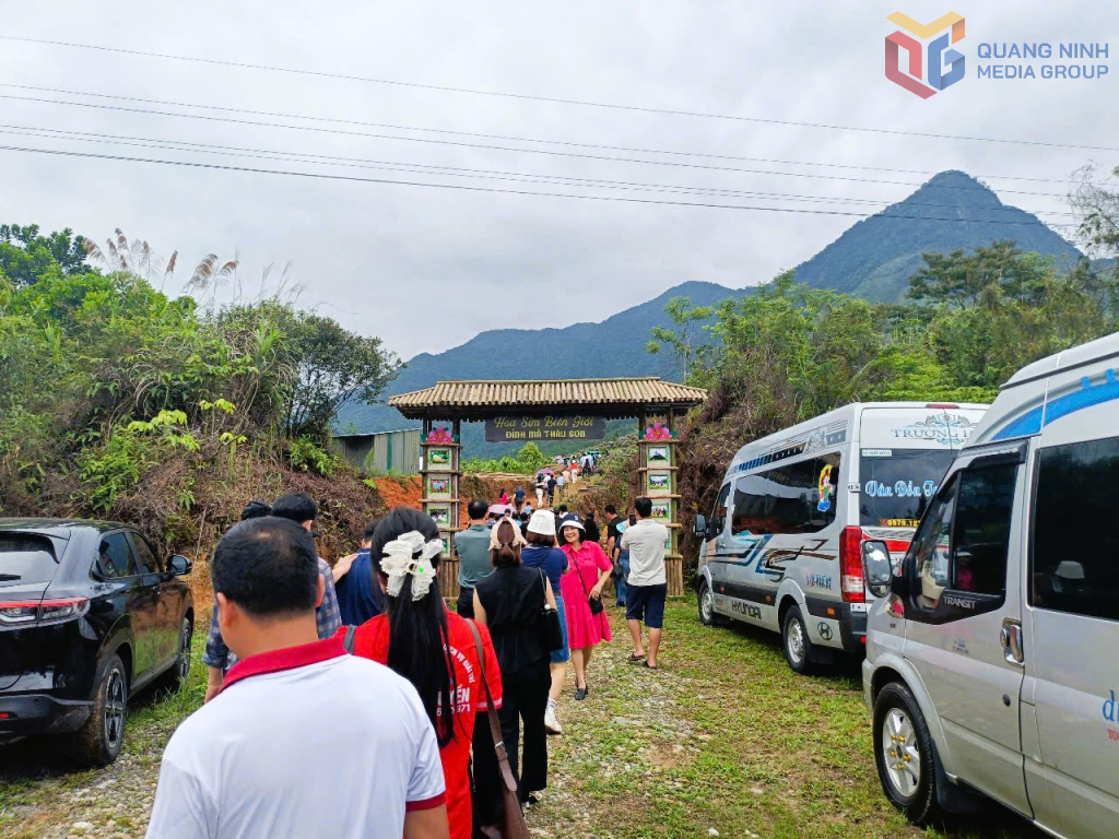 Mỗi năm lễ hội Mỗi năm lễ hội