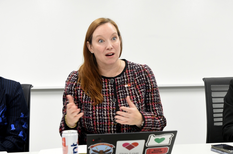 Bà Molly Montgomery – Giám đốc Chính sách công phụ trách thị trường Hoa Kỳ