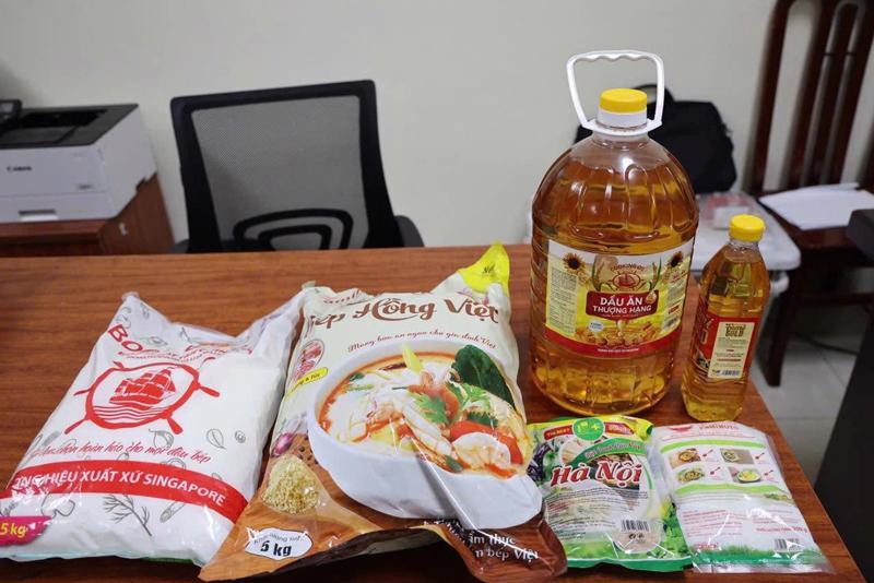 Đại biểu Quốc hội: Ai phải chịu trách nhiệm khi người dân phải dùng thuốc giả, sữa giả, thực phẩm giả? Ảnh minh họa, nguồn internet.