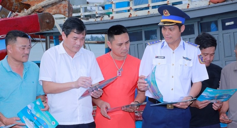 “Cảnh sát biển đồng hành với ngư dân” năm 2025.