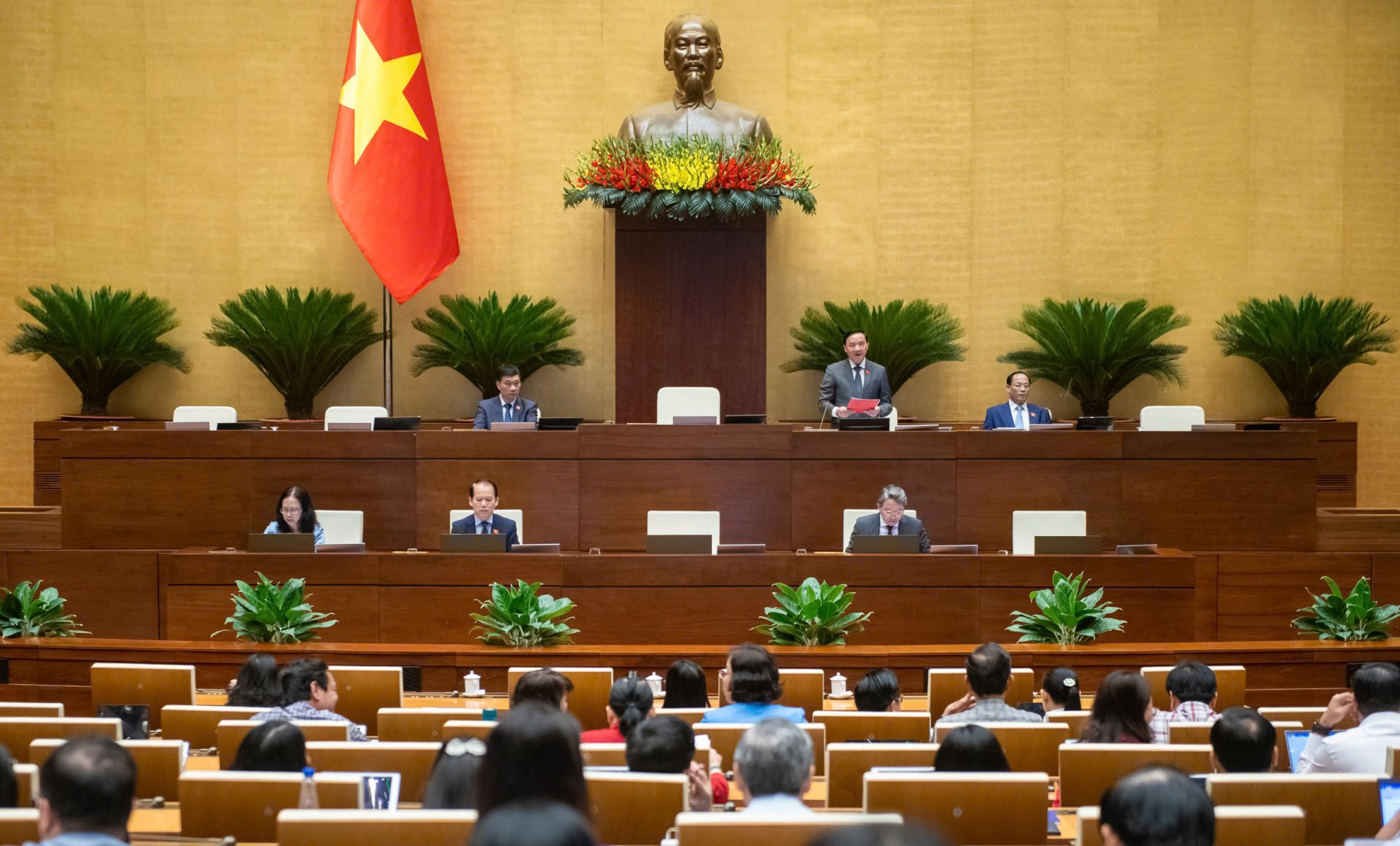 Đề xuất bổ sung đối tượng được áp dụng cơ chế, chính sách đặc biệt trong xây dựng và tổ chức thi hành pháp luật