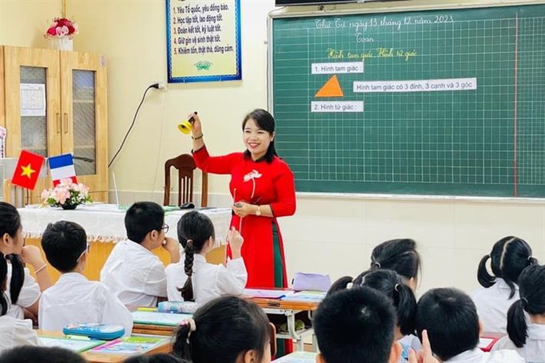 Dự kiến điều chỉnh chế độ trả lương dạy thêm giờ đối với nhà giáo