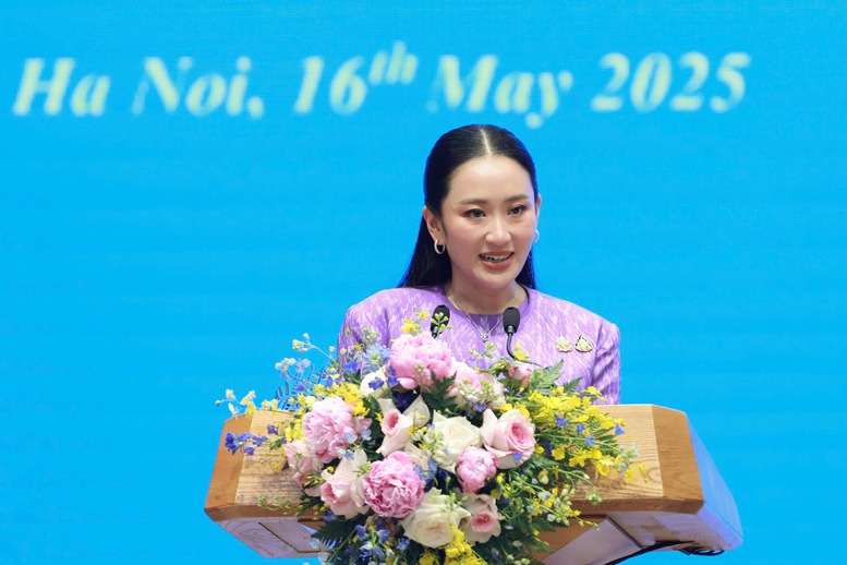 Thủ tướng Paetongtarn Shinawatra cho biết hai bên đã trao đổi toàn diện về nhiều vấn đề trong bầu không khí hữu nghị - Ảnh: VGP/Nhật Bắc