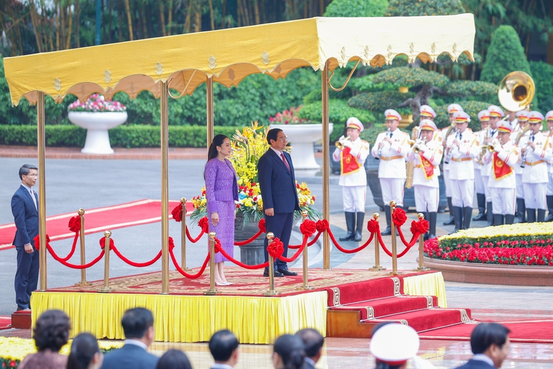Thủ tướng Phạm Minh Chính chủ trì lễ đón chính thức Thủ tướng Thái Lan Paetongtarn Shinawatra thăm Việt Nam - Ảnh: VGP/Nhật Bắc Thủ tướng Phạm Minh Chính chủ trì lễ đón chính thức Thủ tướng Thái Lan Paetongtarn Shinawatra thăm Việt Nam - Ảnh: VGP/Nhật Bắc