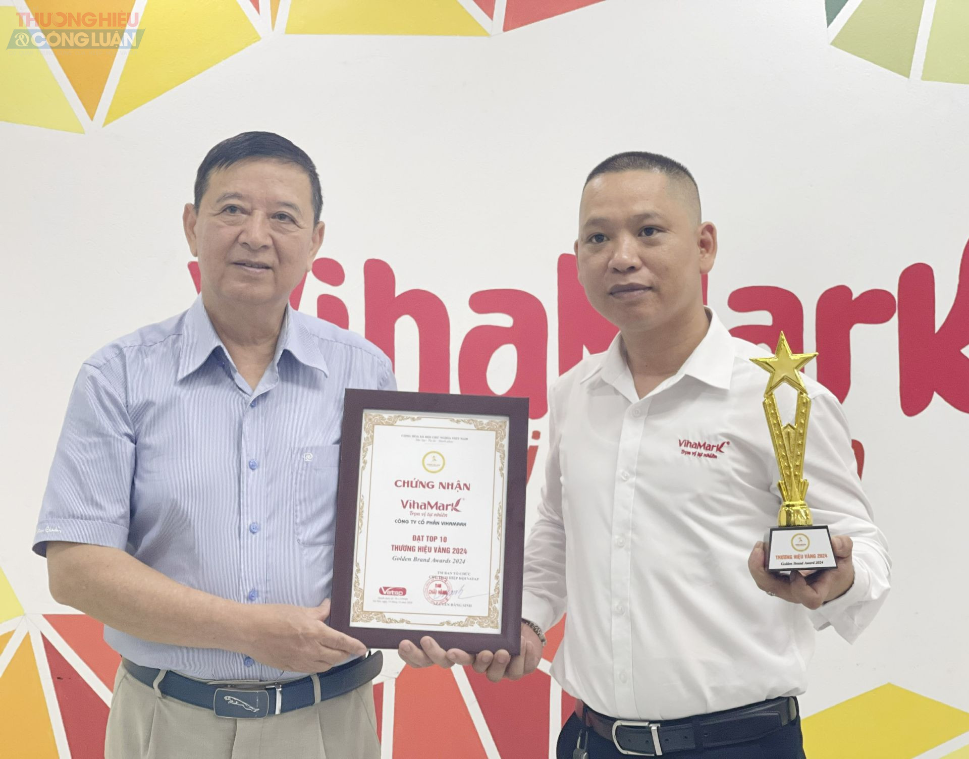 Trao chứng nhận Tôn vinh TOP 10 thương hiệu Vàng Việt Nam 2024 cho VIHAMARK