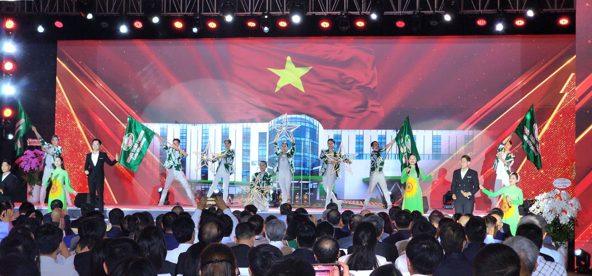 Chương trình văn nghê chào mừng