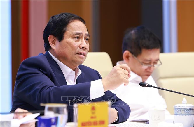 Thủ tướng Phạm Minh Chính chủ trì Phiên họp thứ hai của BCĐ về phát triển khoa học, công nghệ, đổi mới sáng tạo, chuyển đổi số và Đề án 06. Ảnh: Dương Giang/TTXVN Thủ tướng Phạm Minh Chính chủ trì Phiên họp thứ hai của BCĐ về phát triển khoa học, công nghệ, đổi mới sáng tạo, chuyển đổi số và Đề án 06. Ảnh: Dương Giang/TTXVN